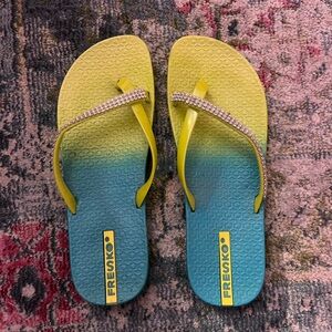 Women’s Flip Flops